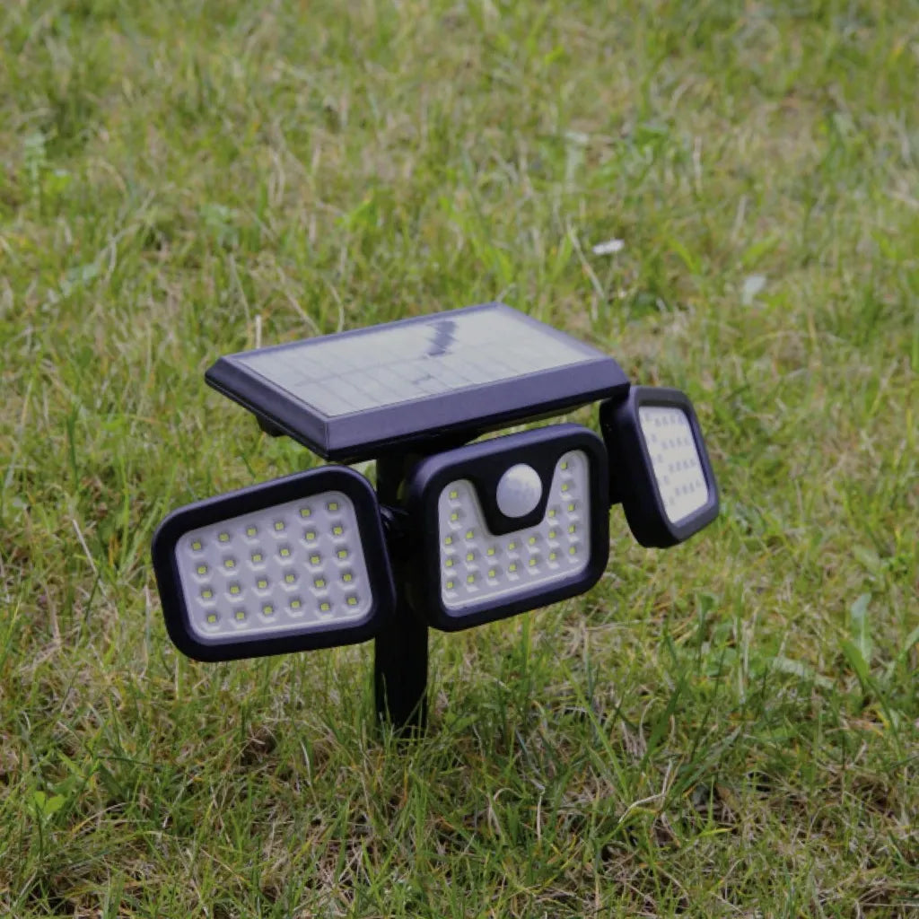 La sécurité de votre maison commence ici : Lampe Solaire Intelligente 74 LED