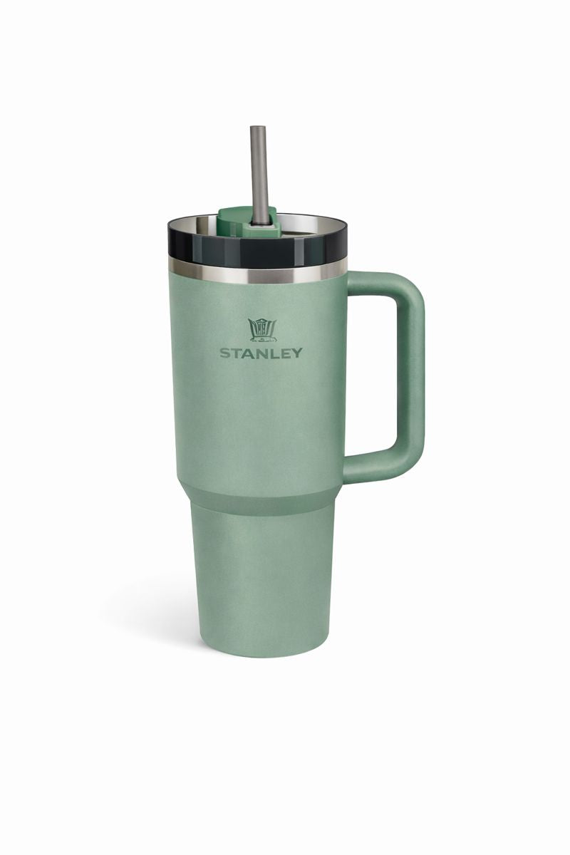 Stanley 1.8L -Gardez votre boisson GLACÉE pendant 48h même sous la chaleur de Dakar 🧊🔥”